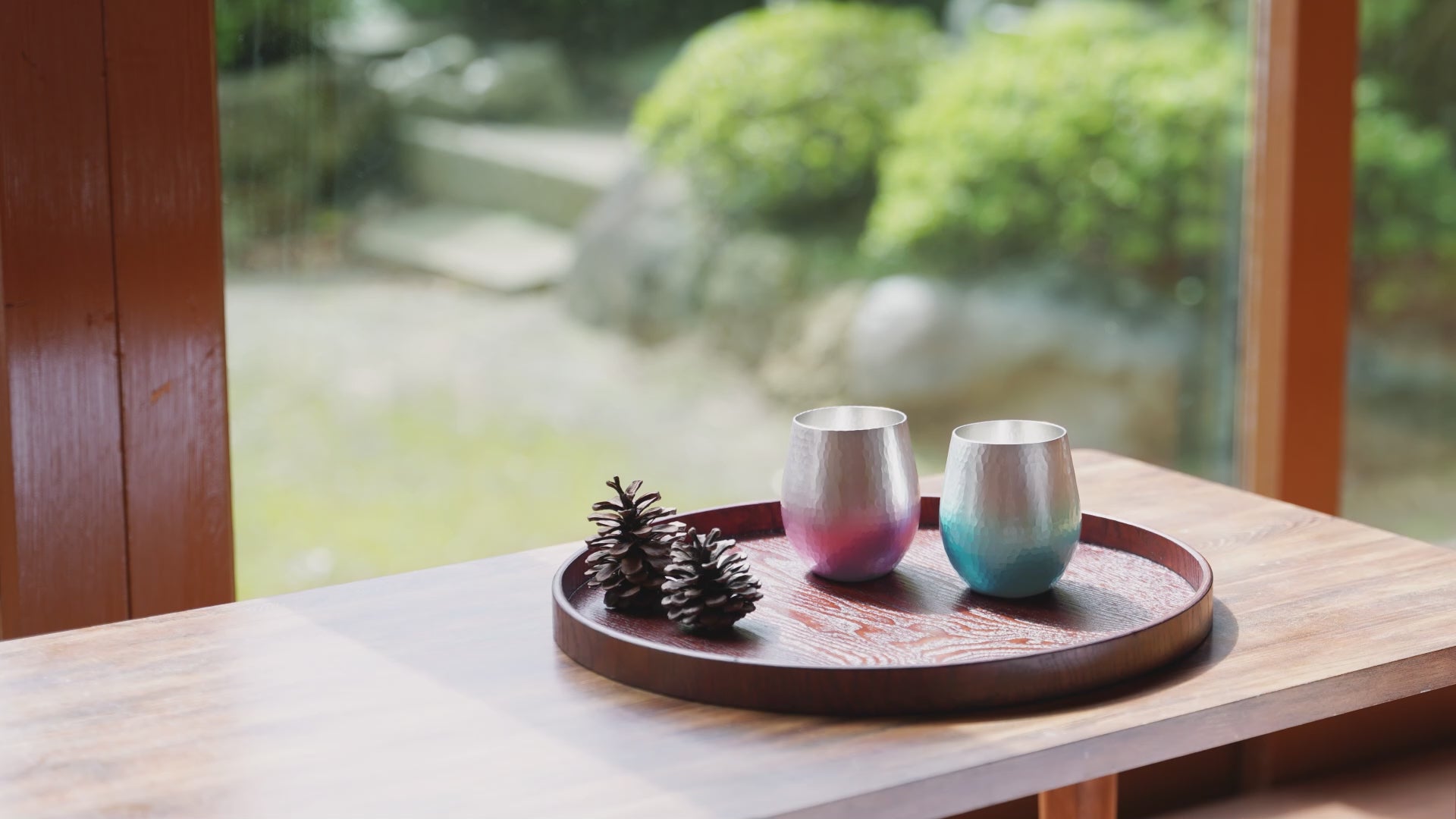 動画を読み込む: 